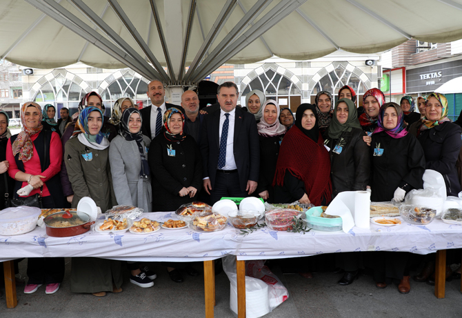 Bakan Bak, Zeytin Dal Harekatna Destek Kermesine Destek Verdi